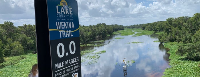 Wekiva River Bridge @ State Road 46 is one of Tempat yang Disukai Lizzie.