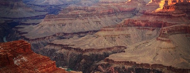 Hopi Point is one of Vegas & National Parks.