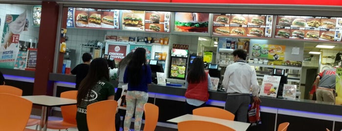 Burger King is one of Lugares favoritos de Emre.