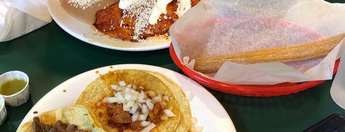 El Taco Veloz is one of Tacos.