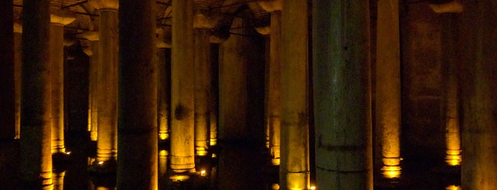 Cisterna da Basílica is one of Locais curtidos por Taras.
