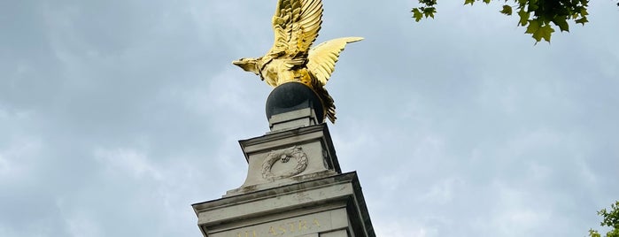 Royal Air Force Memorial is one of London1.