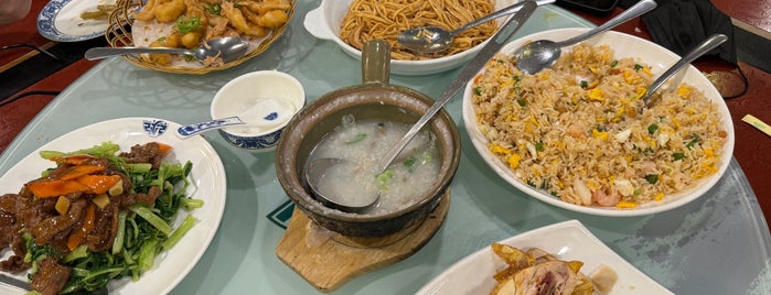 Congee Village is one of USA NYC QNS East.