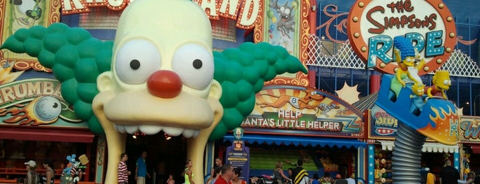 The Simpsons Ride is one of Orlando com crianças.