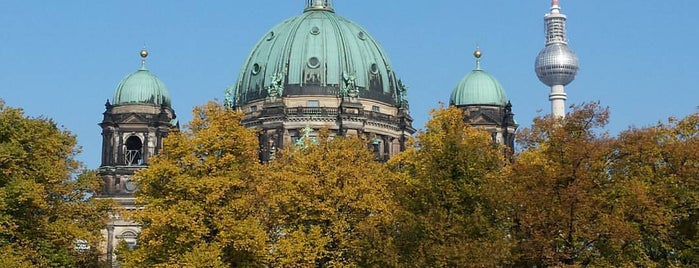 Île aux Musées is one of Berlin to-do list.