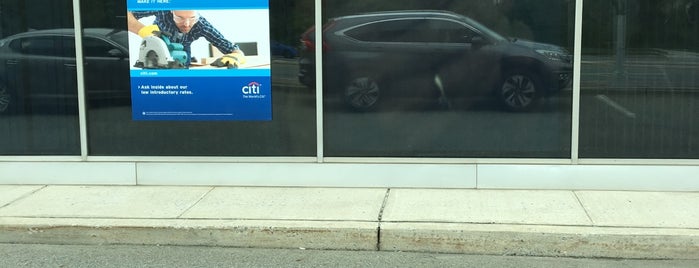 Citibank is one of Orte, die Lizzie gefallen.