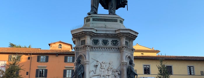 Monumento al generale Manfredo Fanti is one of Itálie.