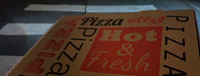 Gaslamp Pizza is one of SDCC.