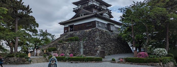 Maruoka Castle is one of 日本の100名城.