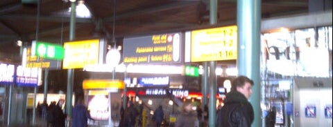 Flughafen Amsterdam Schiphol (AMS) is one of Work&Travel.