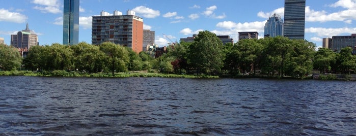Charles River is one of New England.
