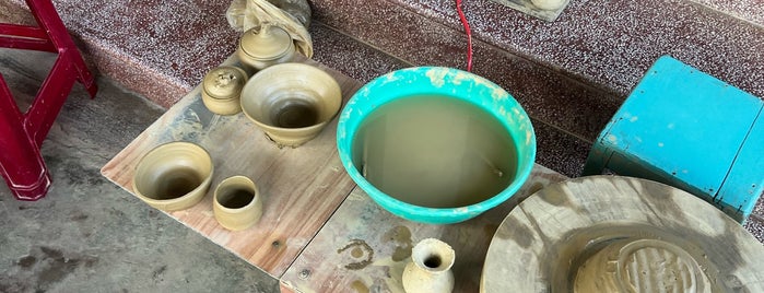 Thanh Ha Pottery Village is one of Hoi An.