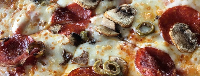 Pie Five Pizza Co. is one of Our Date List😍.