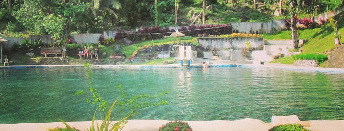 Sto. Niño Cold Spring is one of Enjoying Camiguin.