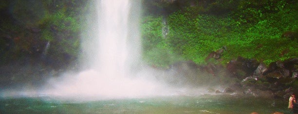 Katibawasan Falls is one of Enjoying Camiguin.