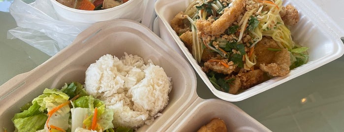Thai Food By Pranee is one of Chit List - Hawaii.