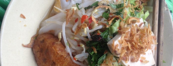 Banh uot Tran Khac Chan is one of HCMC.