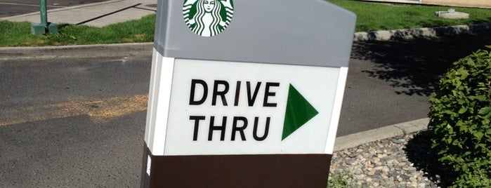 Starbucks is one of Tempat yang Disukai Mete.