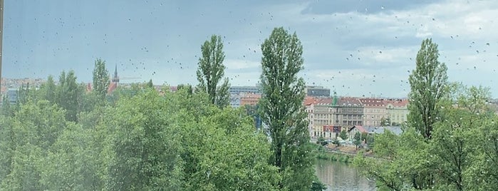 Hotel Royal Prague is one of Tempat yang Disukai Serkan.