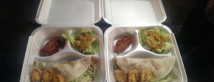 Korean Bbq Taco Box 2 is one of Places to go.