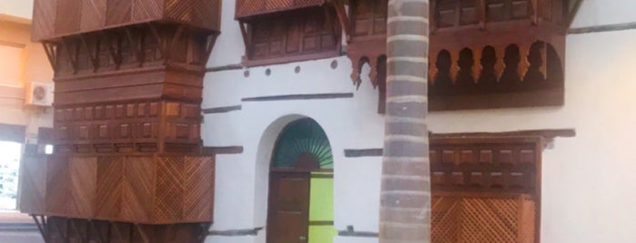 Jeddah Historic District is one of Want to Visit.