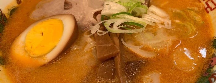 万豚記 町田店 is one of Food.