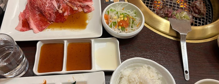徳寿 平岡店 is one of 食.