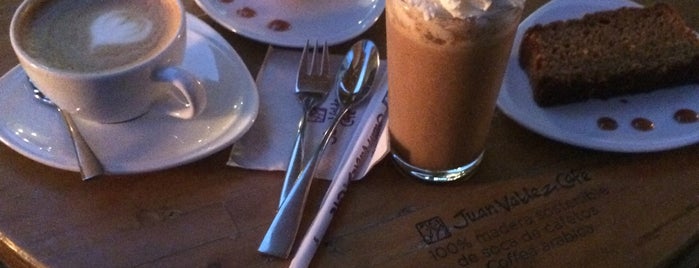 Juan Valdez Café is one of Chapinero.