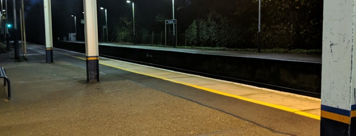 Worplesdon Railway Station (WPL) is one of England Rail Stations - Surrey.