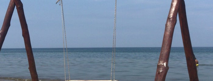 Tigem Anatolia Beach Club is one of Locais curtidos por Fulya.