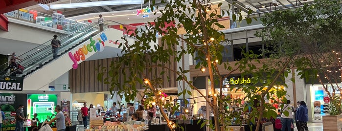 San Kris Mall is one of Explorar.