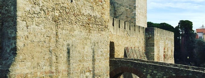 Замок Святого Георгия is one of Lizbon.