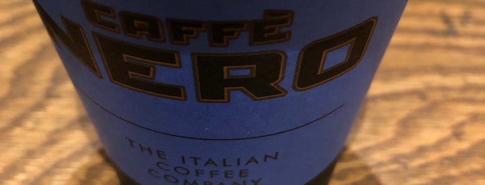 Caffè Nero is one of Рас-Эль-Хайма: завтракать.