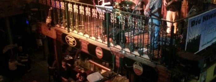 The Dubliner Pub is one of Thiloさんのお気に入りスポット.