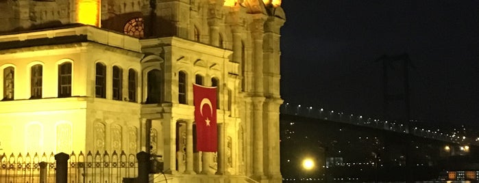 Türkei is one of TR.