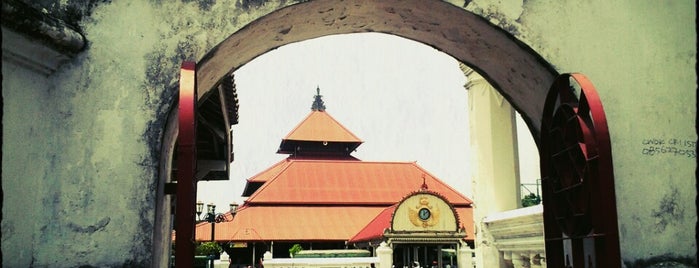 Masjid Gedhe Kauman is one of Wisata Jogja.