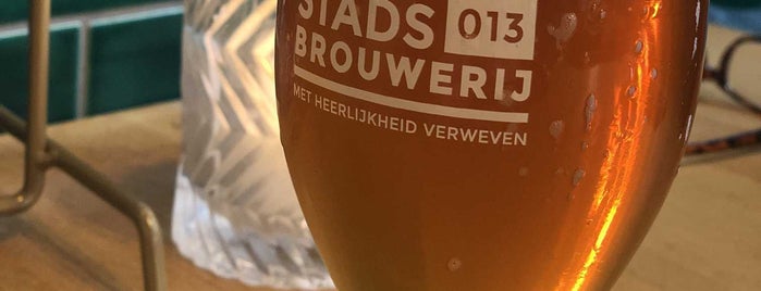 Stadsbrouwerij 013 is one of สถานที่ที่ Yuri ถูกใจ.