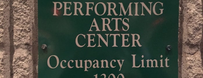 Duncan Lake Middle School Performing Arts Center is one of Locais curtidos por Aundrea.