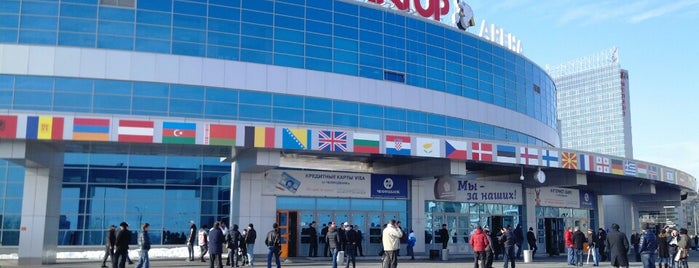 Traktor Ice Arena is one of Mustafa 님이 좋아한 장소.