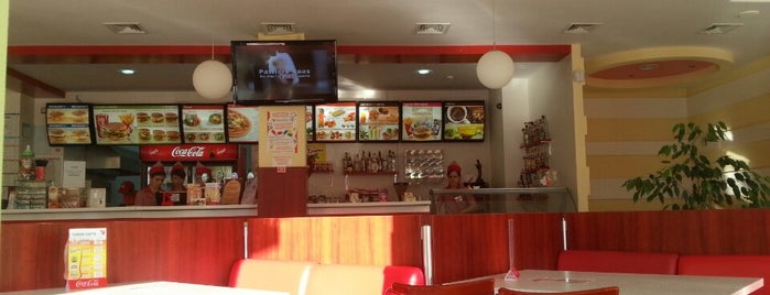 Burger Club is one of Де можна поїсти у Вінниці.