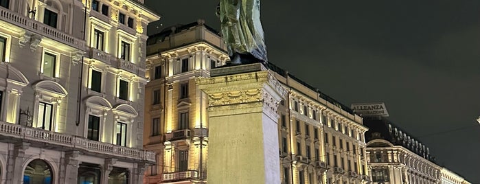 Piazza Cordusio is one of Milan.