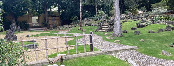 Japanischer Garten is one of Lugares favoritos de Rafael.