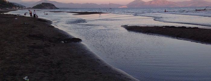 Sarçed Plajı is one of Orte, die Murat rıza gefallen.