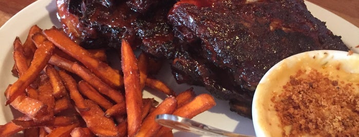 Smoke Daddy is one of Chicago's Top BBQ Joints.