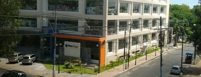 Plaza Hogar is one of Rocioさんのお気に入りスポット.