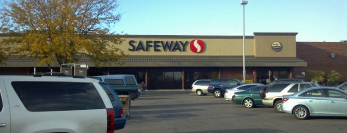 Safeway is one of Orte, die Rick gefallen.