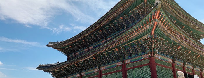 慶会楼(ギョンフェル) is one of Seoul, Korea.