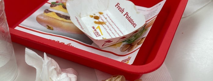 In-N-Out Burger is one of Drink & Dine.