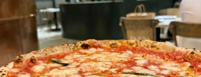 L’Antica Pizzeria da Michele is one of 2022.
