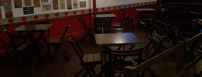 Major Lounge Bar is one of Lugares favoritos de Henrique.